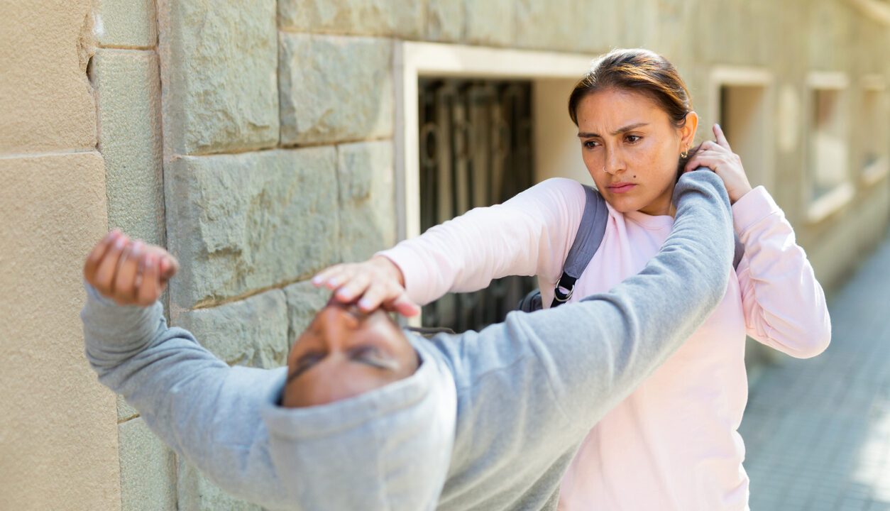 Woman acting in self-defence